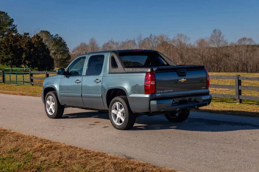 2008 Chevrolet Avalanche - Image 10 of 27