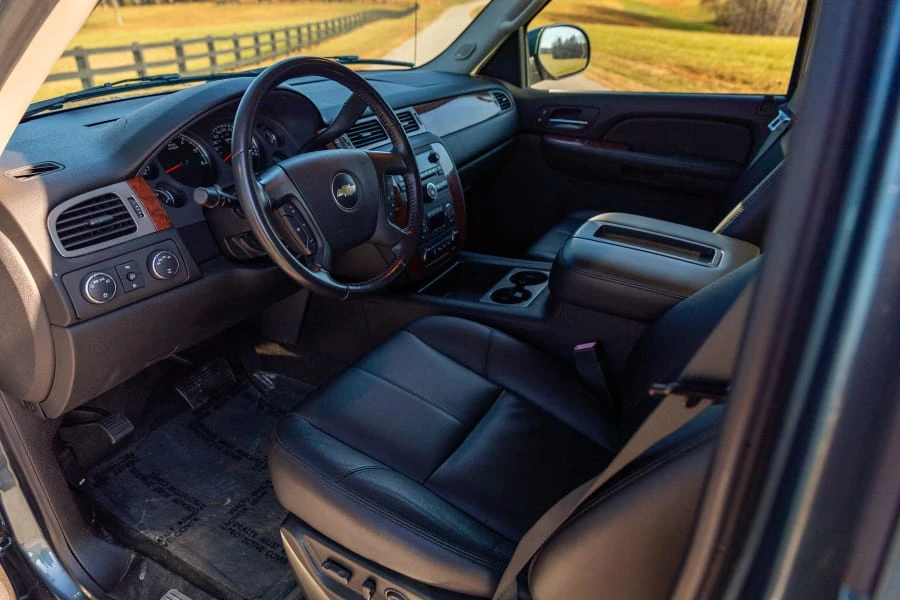 2008 Chevrolet Avalanche - Image 16 of 27