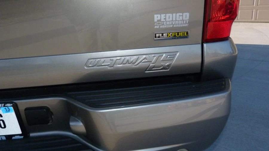 2008 Chevrolet Avalanche - Image 6 of 8