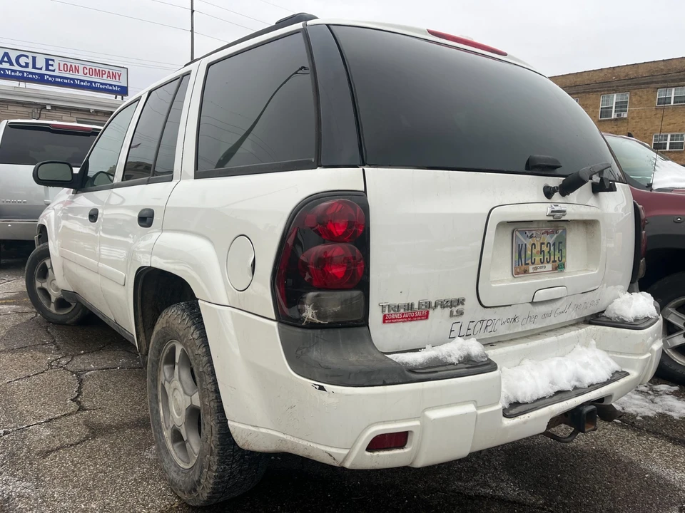 2008 Chevrolet Trailblazer - Image 4 of 9