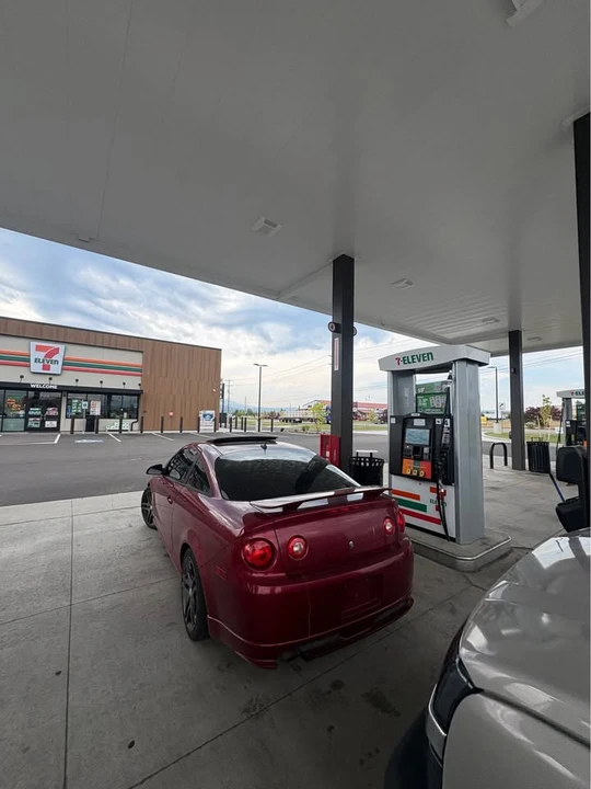 2008 Chevrolet Cobalt 1st Gen - Image 3 of 9