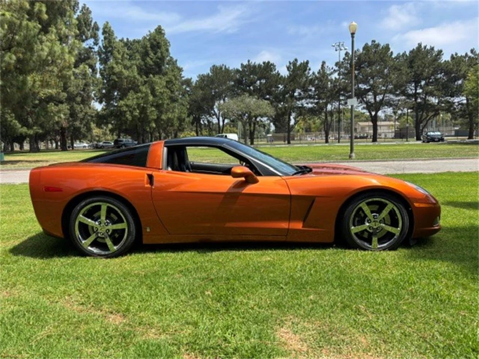 2008 Chevrolet Corvette C6 - Image 2 of 22