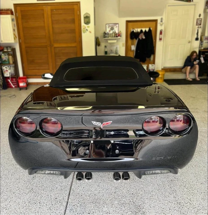 2008 Chevrolet Corvette C6 - Image 2 of 18