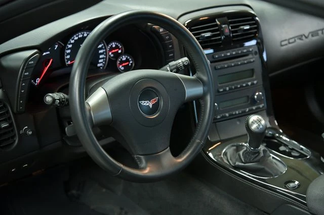 2008 Chevrolet Corvette C6 - Image 19 of 31