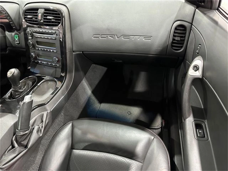 2008 Chevrolet Corvette C6 - Image 13 of 30