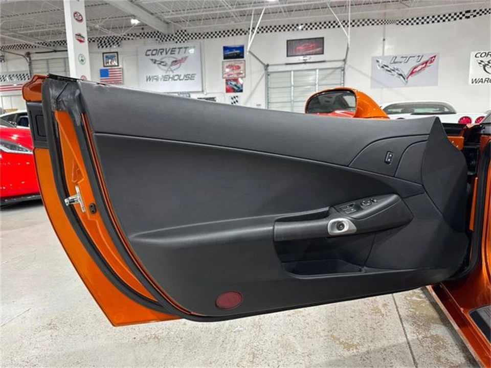 2008 Chevrolet Corvette C6 - Image 14 of 30