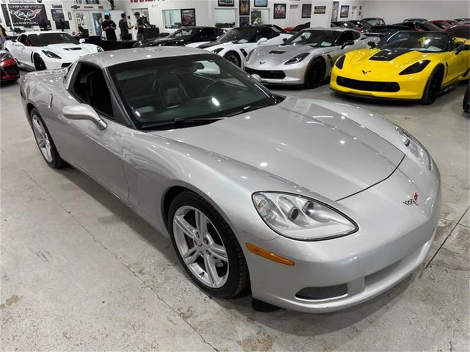 2008 Chevrolet Corvette C6 - Image 18 of 30