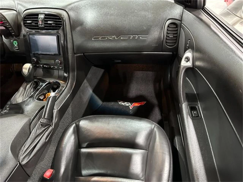 2008 Chevrolet Corvette C6 - Image 13 of 30