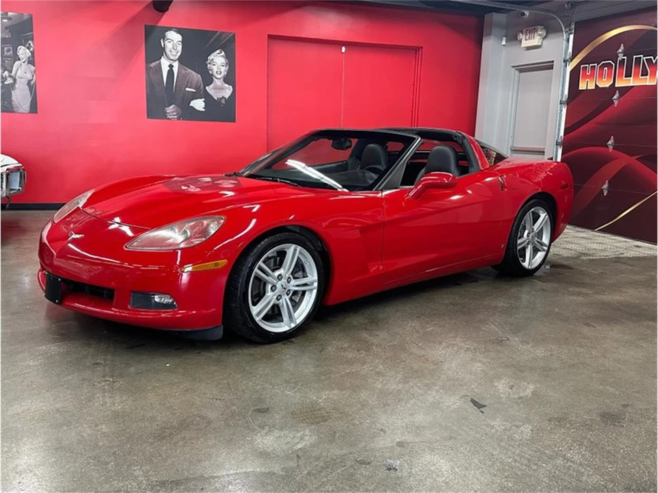 2008 Chevrolet Corvette C6 - Image 3 of 31
