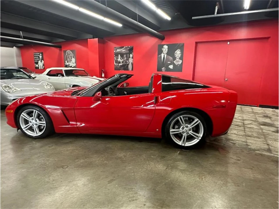 2008 Chevrolet Corvette C6 - Image 24 of 31