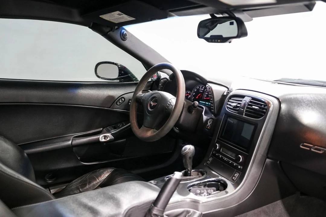 2008 Chevrolet Corvette C6 - Image 16 of 25