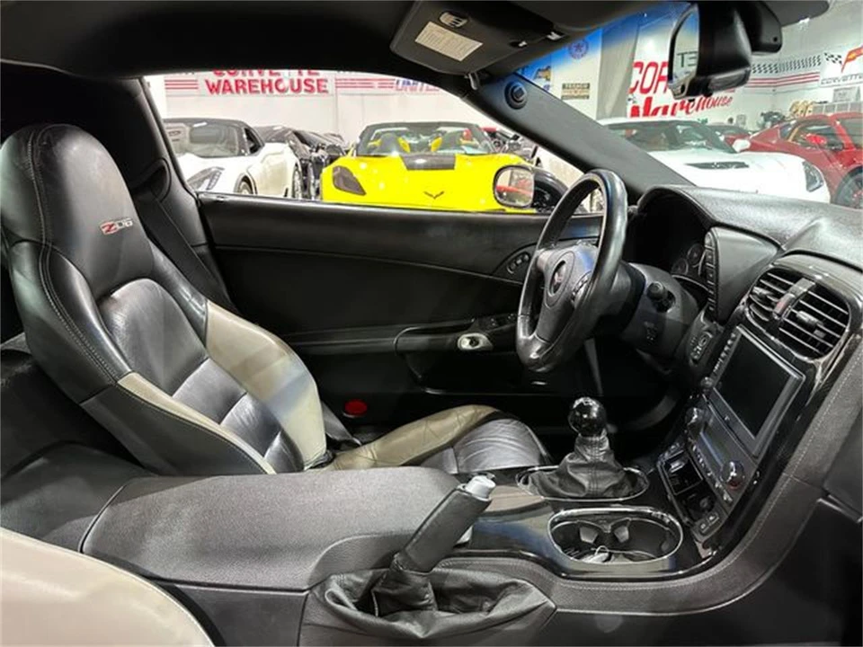 2008 Chevrolet Corvette C6 - Image 13 of 30