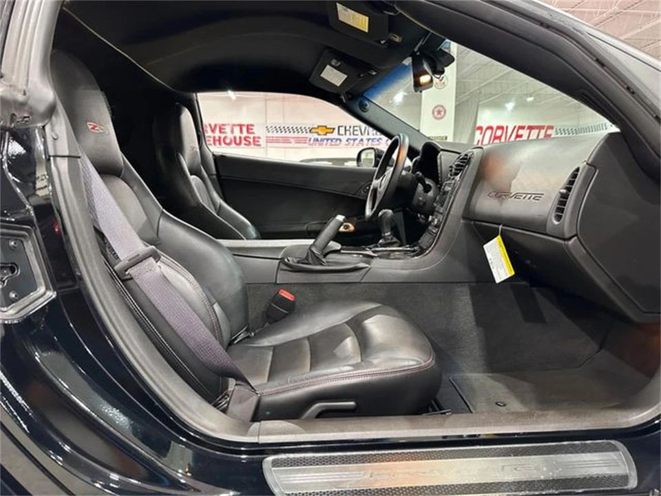 2008 Chevrolet Corvette C6 - Image 10 of 30