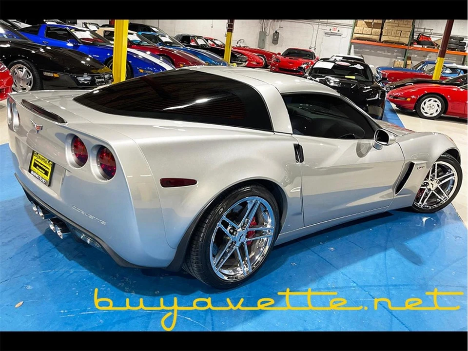 2008 Chevrolet Corvette C6 - Image 2 of 27