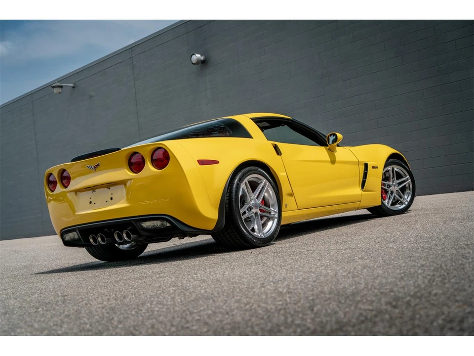 2008 Chevrolet Corvette C6 - Image 17 of 31