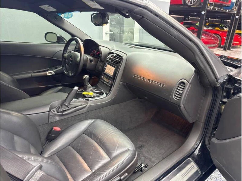 2008 Chevrolet Corvette C6 - Image 16 of 21