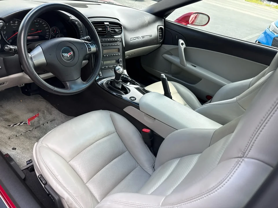 2008 Chevrolet Corvette C6 - Image 12 of 15