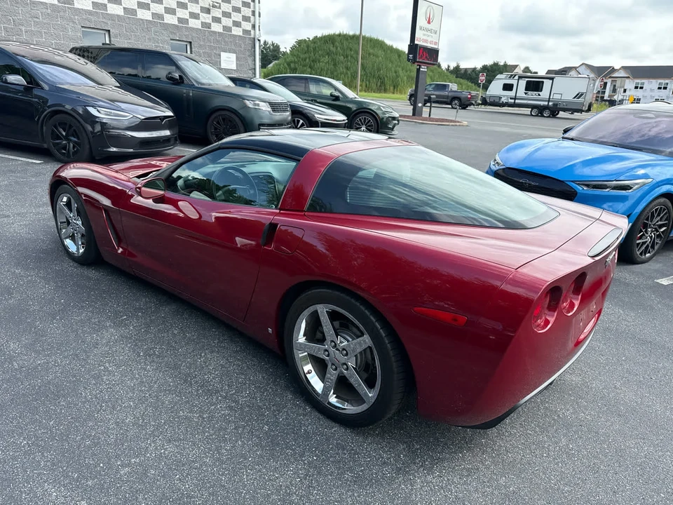 2008 Chevrolet Corvette C6 - Image 8 of 15