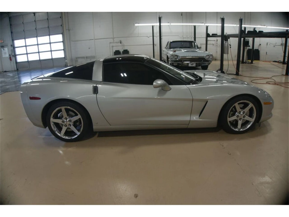 2008 Chevrolet Corvette C6 - Image 6 of 31