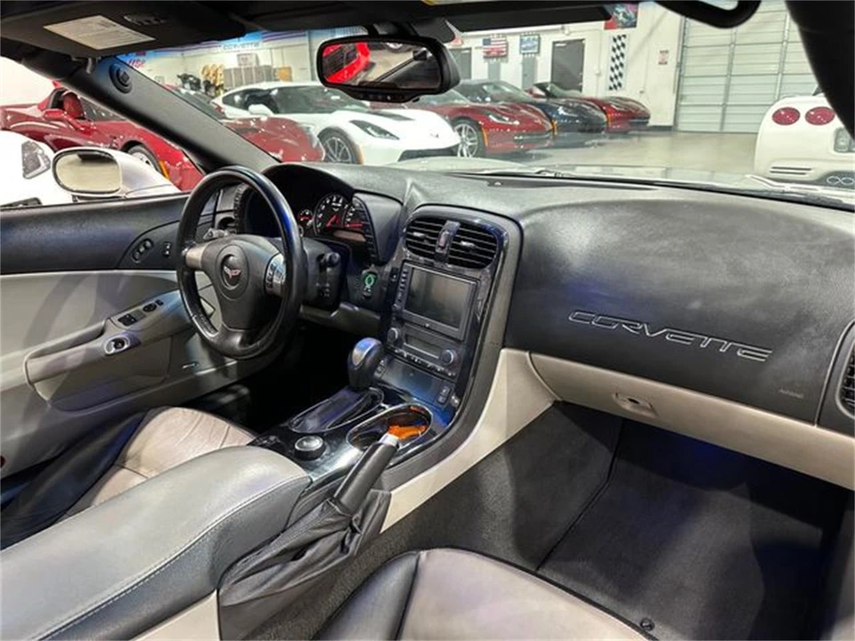 2008 Chevrolet Corvette C6 - Image 10 of 30