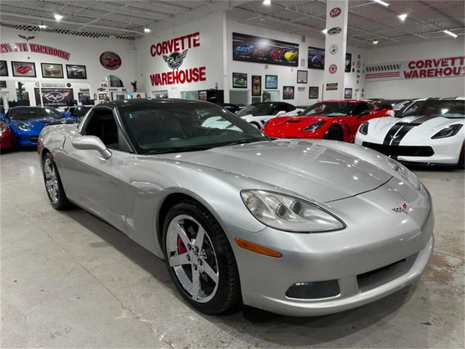 2008 Chevrolet Corvette C6 - Image 19 of 30