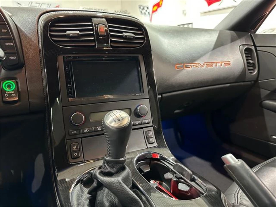 2008 Chevrolet Corvette C6 - Image 11 of 30