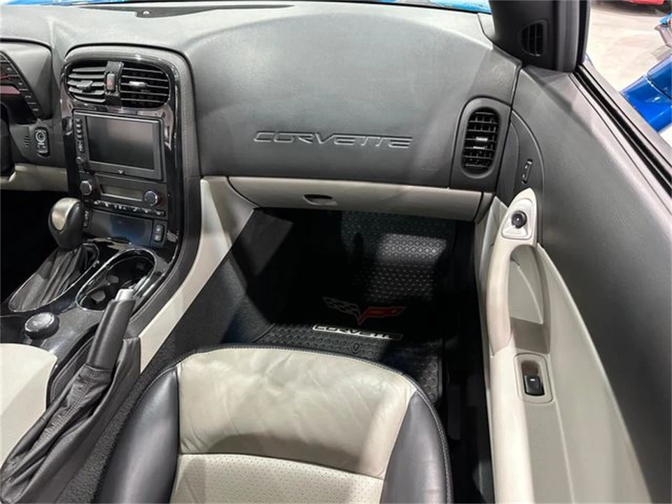 2008 Chevrolet Corvette C6 - Image 11 of 30