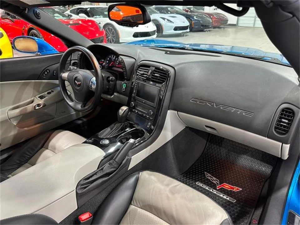 2008 Chevrolet Corvette C6 - Image 14 of 30