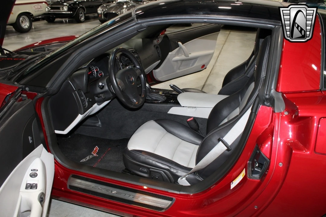 2008 Chevrolet Corvette C6 - Image 8 of 12