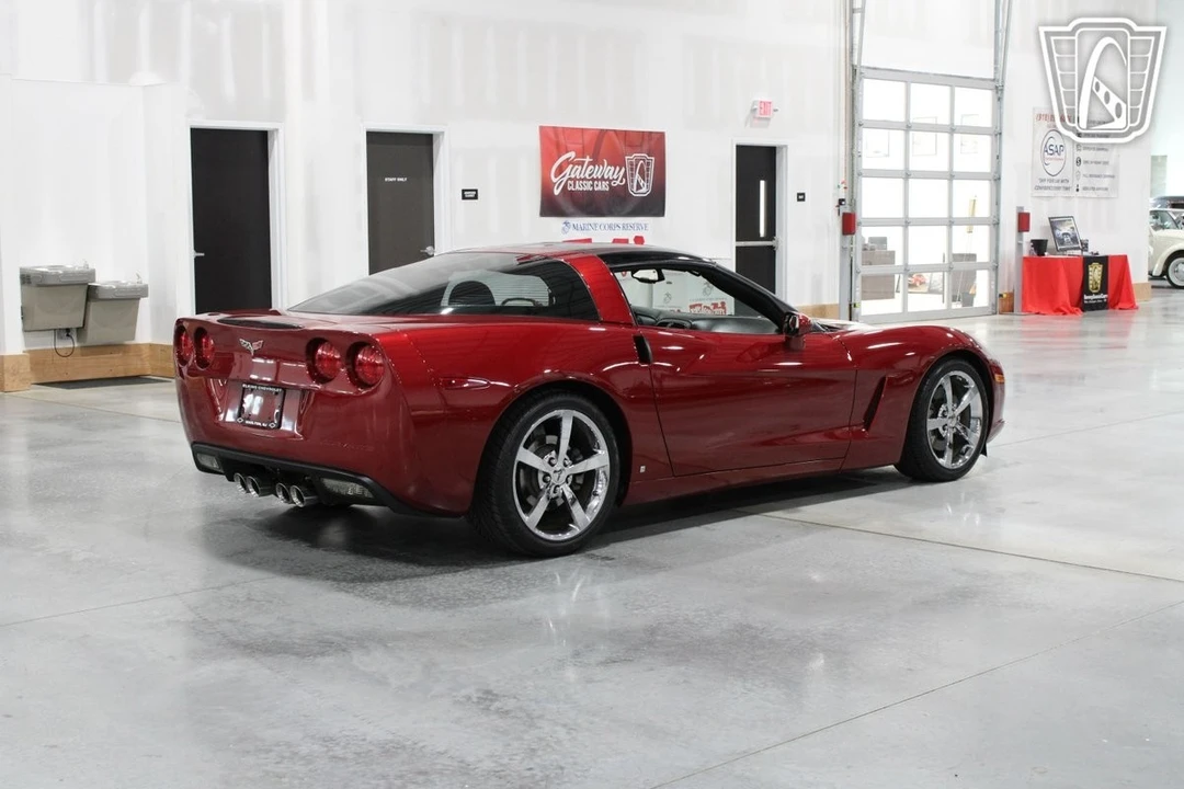 2008 Chevrolet Corvette C6 - Image 18 of 21
