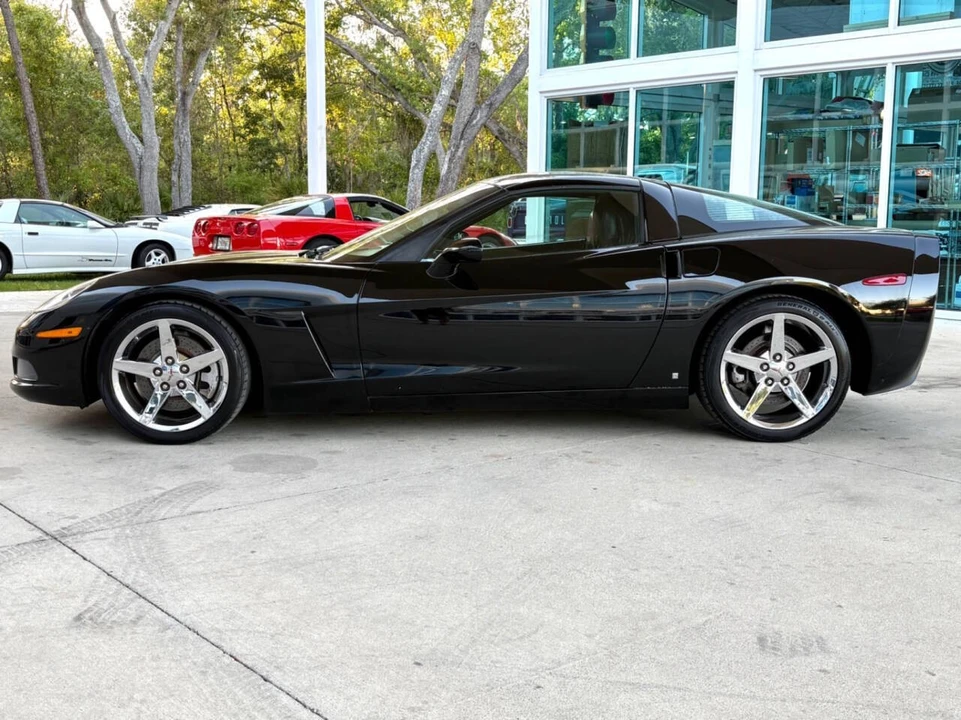 2008 Chevrolet Corvette C6 - Image 11 of 21