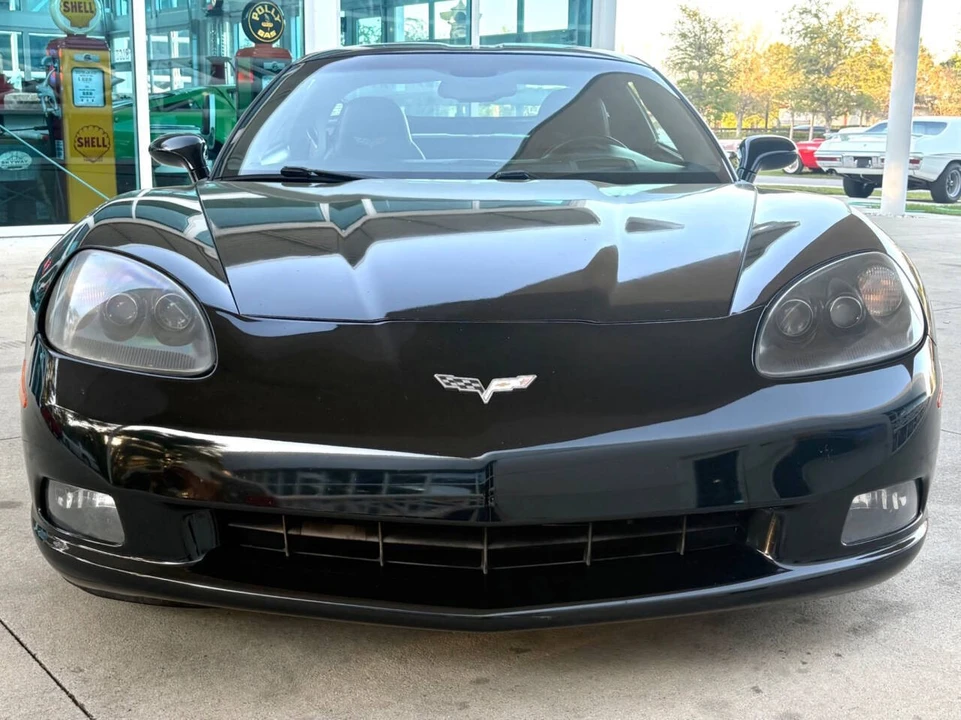 2008 Chevrolet Corvette C6 - Image 2 of 21