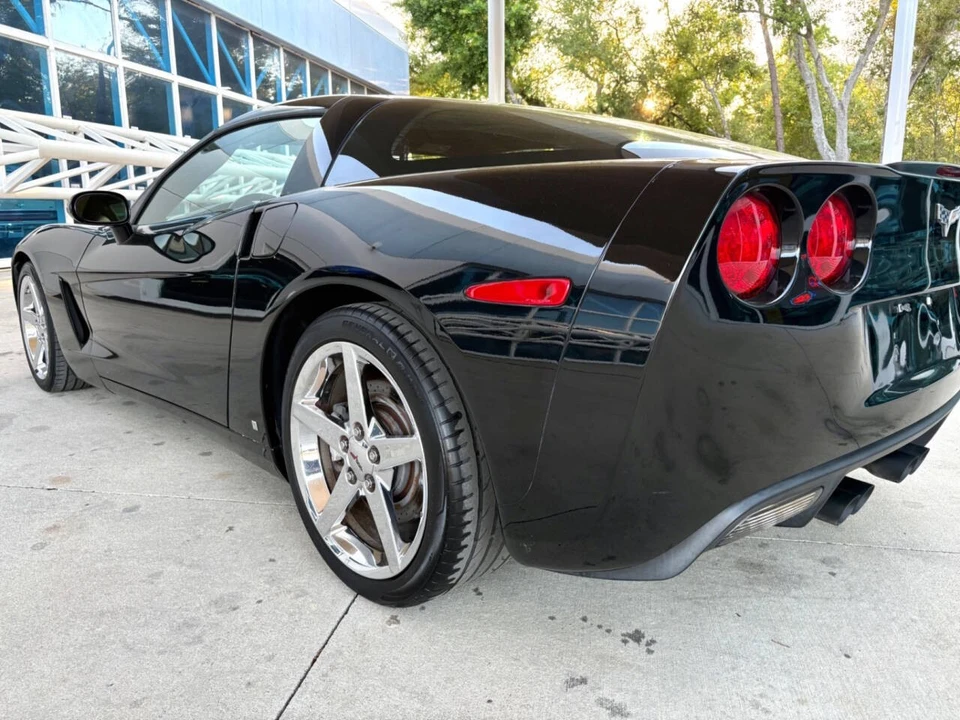 2008 Chevrolet Corvette C6 - Image 16 of 21