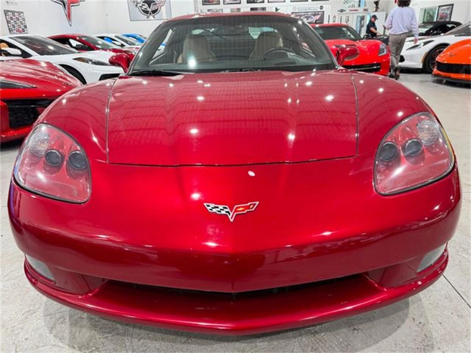 2008 Chevrolet Corvette C6 - Image 8 of 10