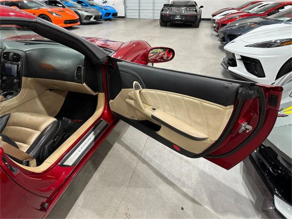 2008 Chevrolet Corvette C6 - Image 18 of 30