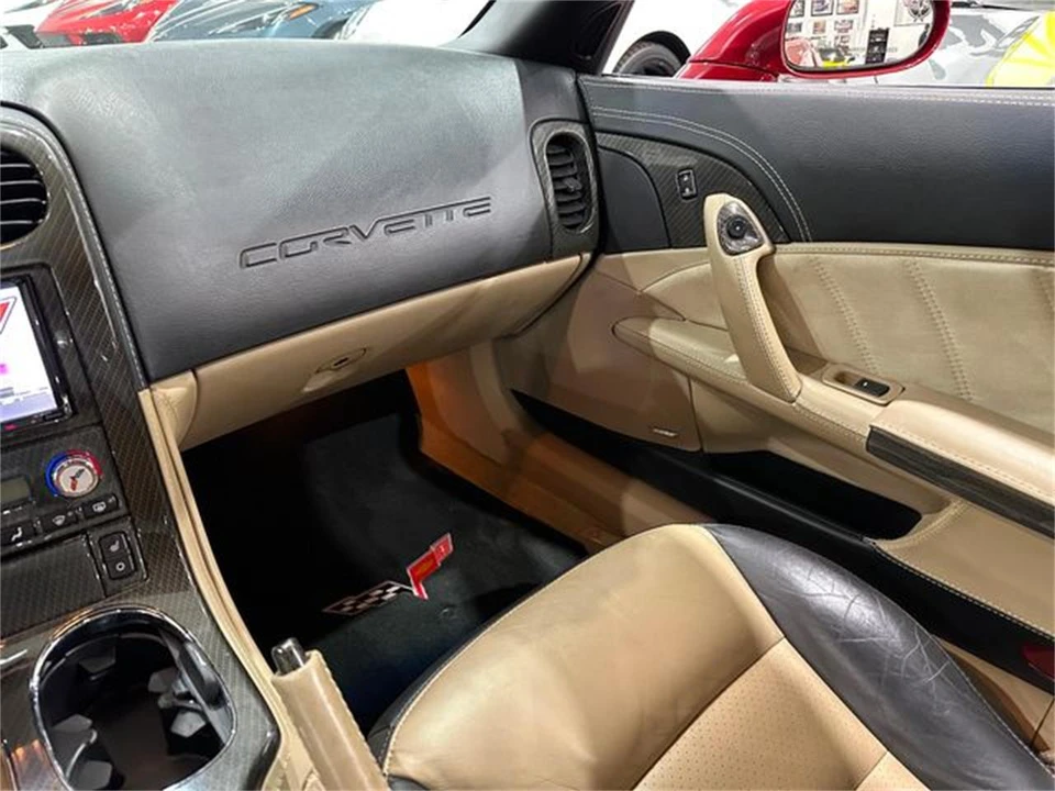 2008 Chevrolet Corvette C6 - Image 9 of 30