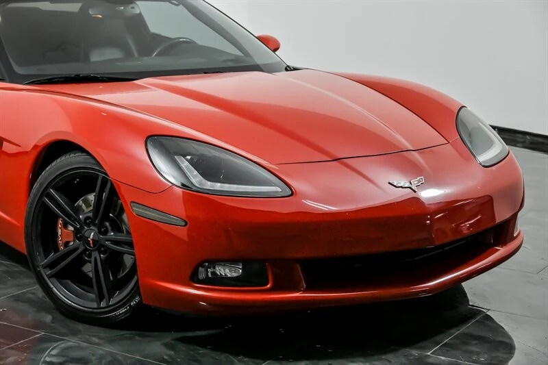 2008 Chevrolet Corvette C6 - Image 2 of 12