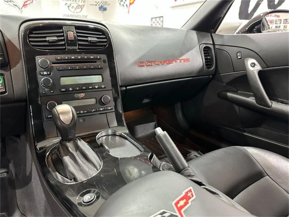 2008 Chevrolet Corvette C6 - Image 16 of 30