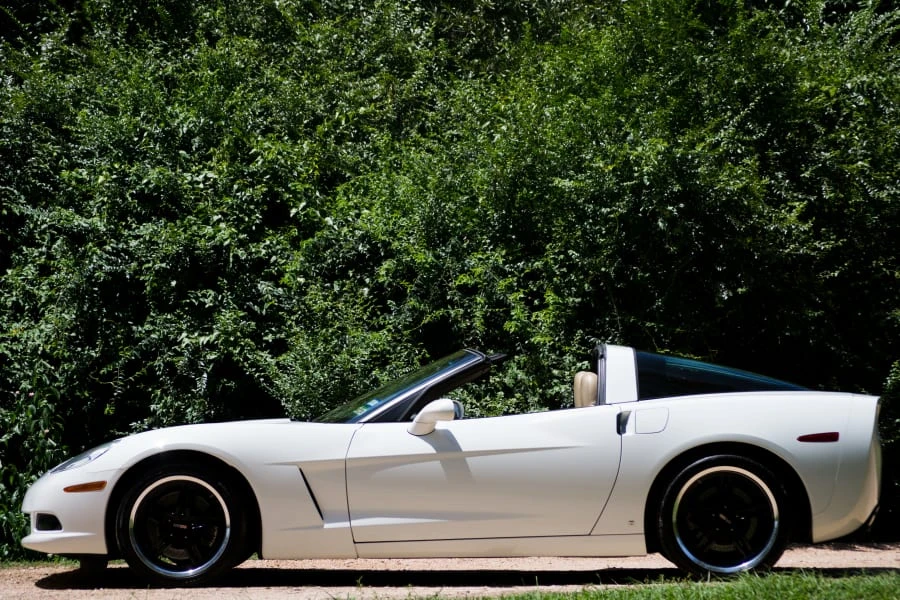 2008 Chevrolet Corvette C6 - Image 2 of 12