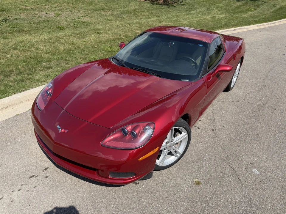 2008 Chevrolet Corvette C6 - Image 2 of 21