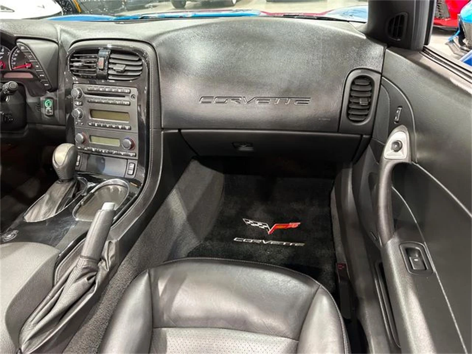 2008 Chevrolet Corvette C6 - Image 12 of 30