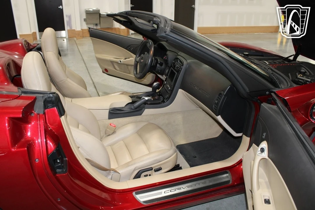 2008 Chevrolet Corvette C6 - Image 9 of 12