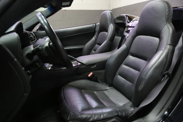 2008 Chevrolet Corvette C6 - Image 10 of 24
