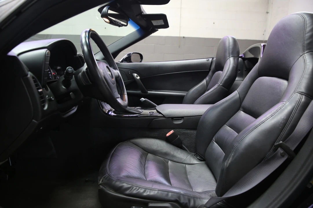 2008 Chevrolet Corvette C6 - Image 30 of 31