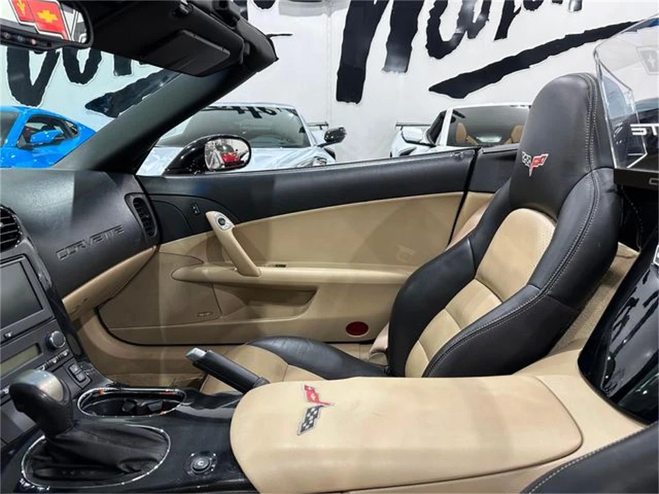 2008 Chevrolet Corvette C6 - Image 13 of 30