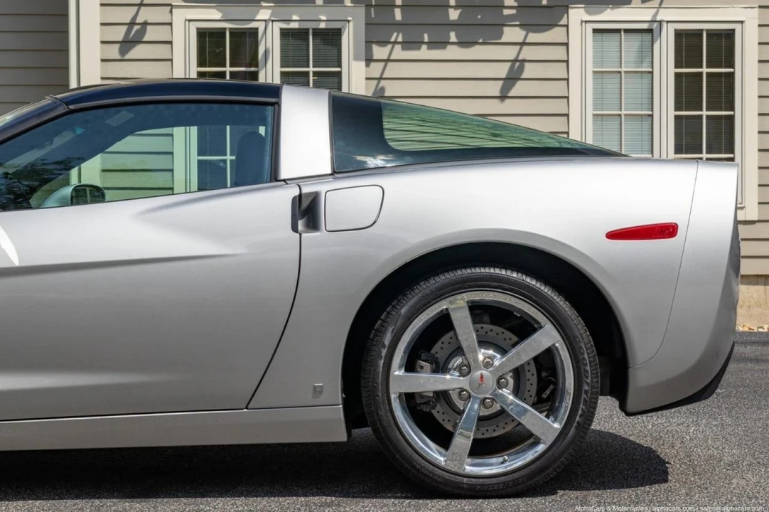 2008 Chevrolet Corvette C6 - Image 14 of 21