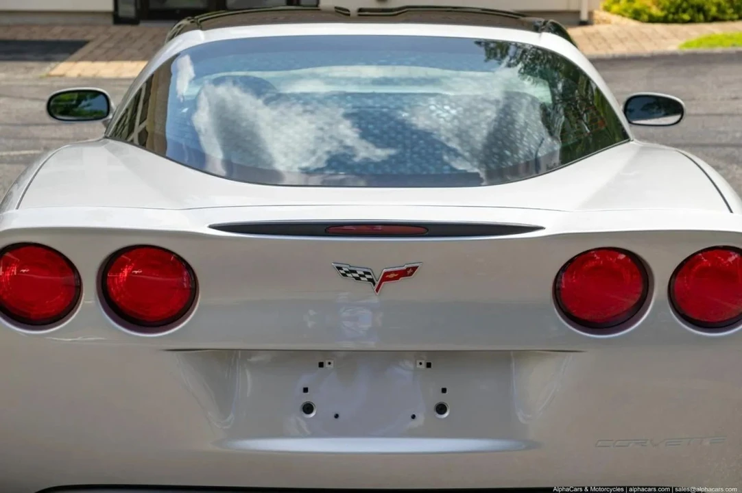 2008 Chevrolet Corvette C6 - Image 17 of 31