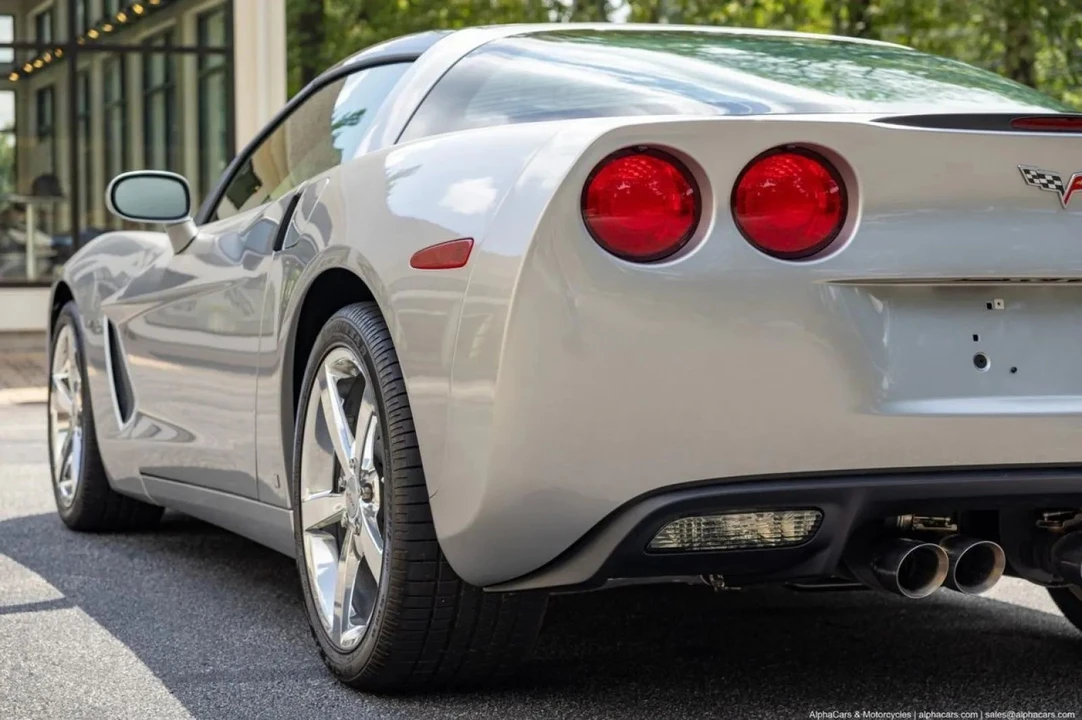 2008 Chevrolet Corvette C6 - Image 16 of 21