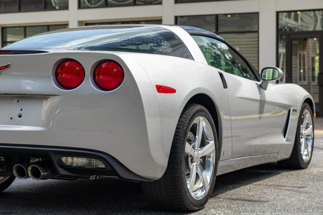 2008 Chevrolet Corvette C6 - Image 19 of 21
