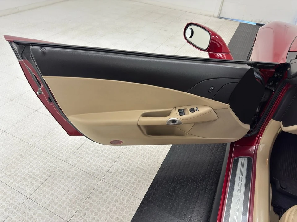 2008 Chevrolet Corvette C6 - Image 30 of 31